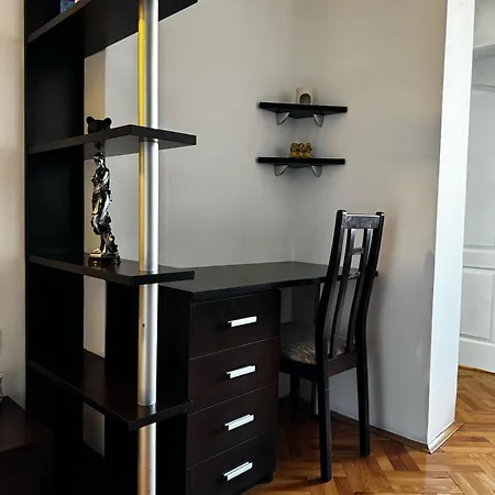 Skopje Stay Apartment דירה *